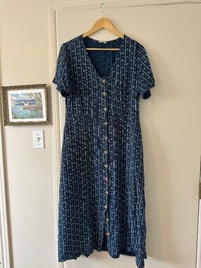 Vintage button front dress
